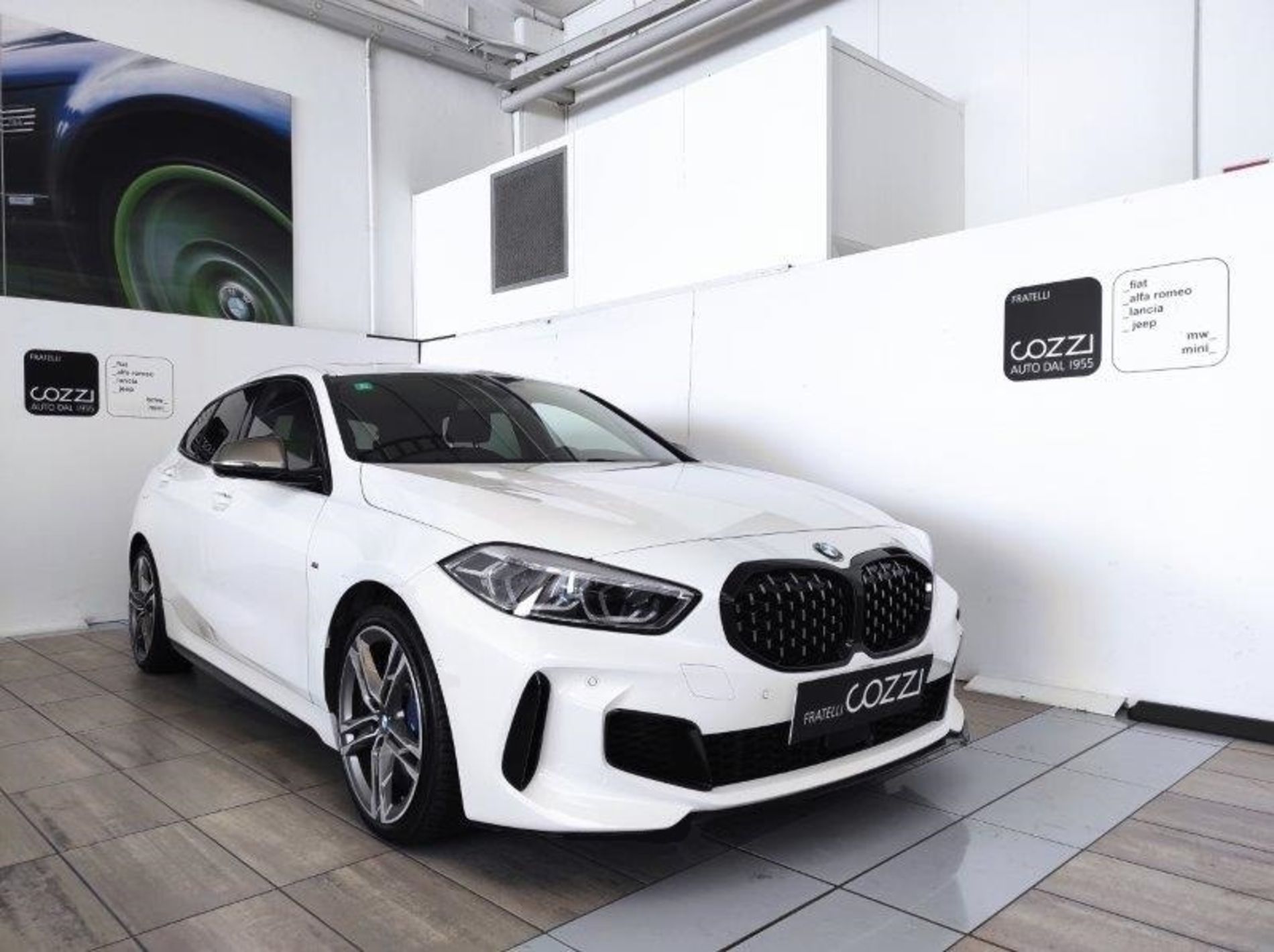 Serie 1       (F40) - M 135i xDrive - Cozzi