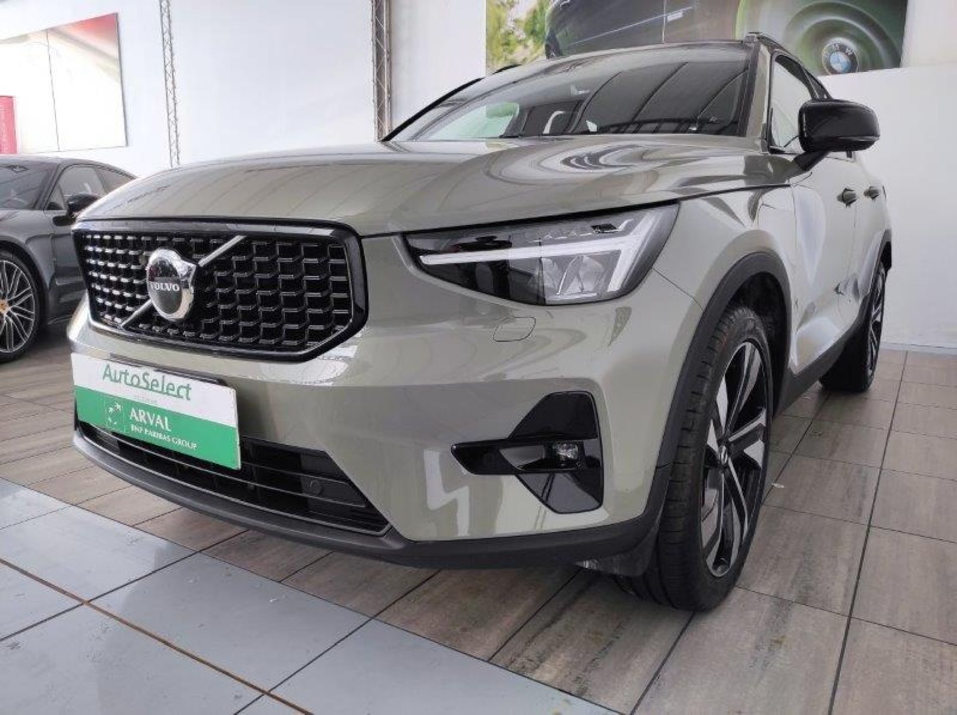 XC40 (2017-->) - XC40 B4 AWD automatico Ultimate Dark - Cozzi