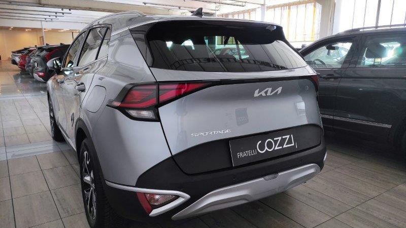 Sportage 5ª serie - Sportage 1.6 CRDi MHEV DCT Style - Cozzi