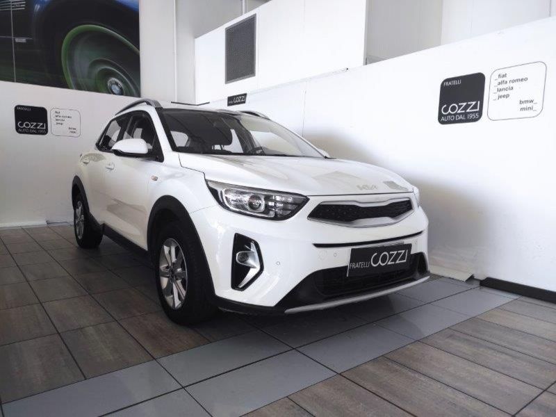 KIA Stonic Stonic 1.2 DPI Urban - Cozzi